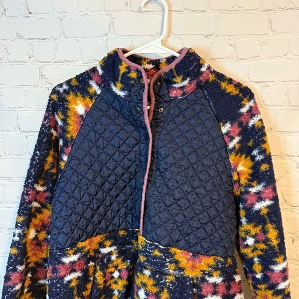 Simply Southern Multicolor Fleece Jacket - Picture 2 of 8